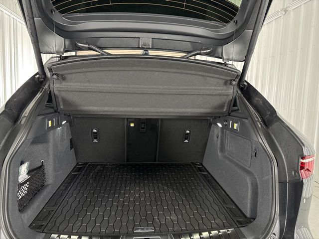 2026 Jaguar F-PACE P250 R-Dynamic S photo 27