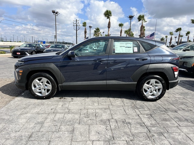 2026 Hyundai Kona SE photo 4