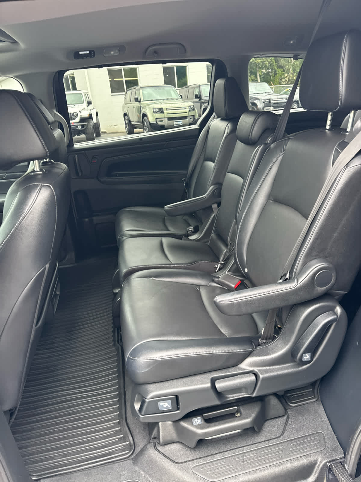 2023 Honda Odyssey EX-L photo 11