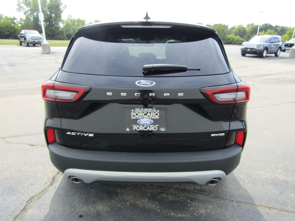 2025 Ford Escape Active photo 5