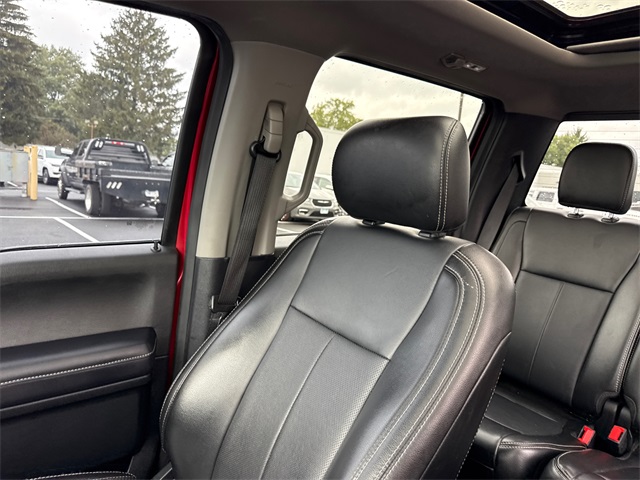 2021 Ford F-350 photo 23
