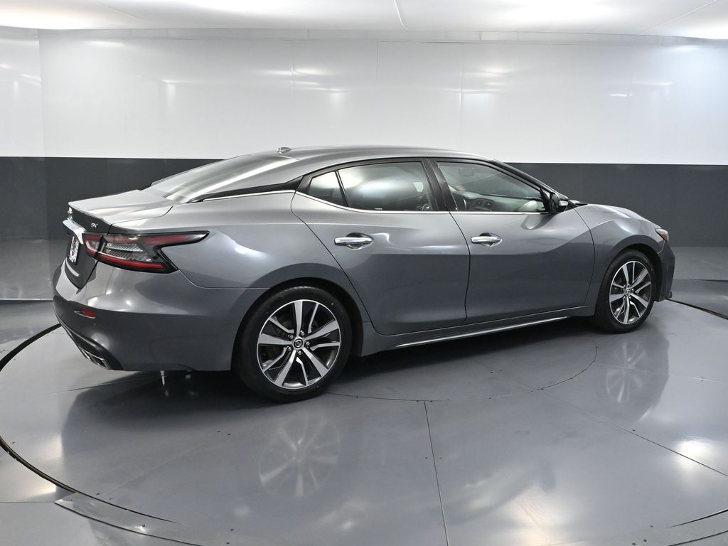 2020 Nissan Maxima SV photo 4