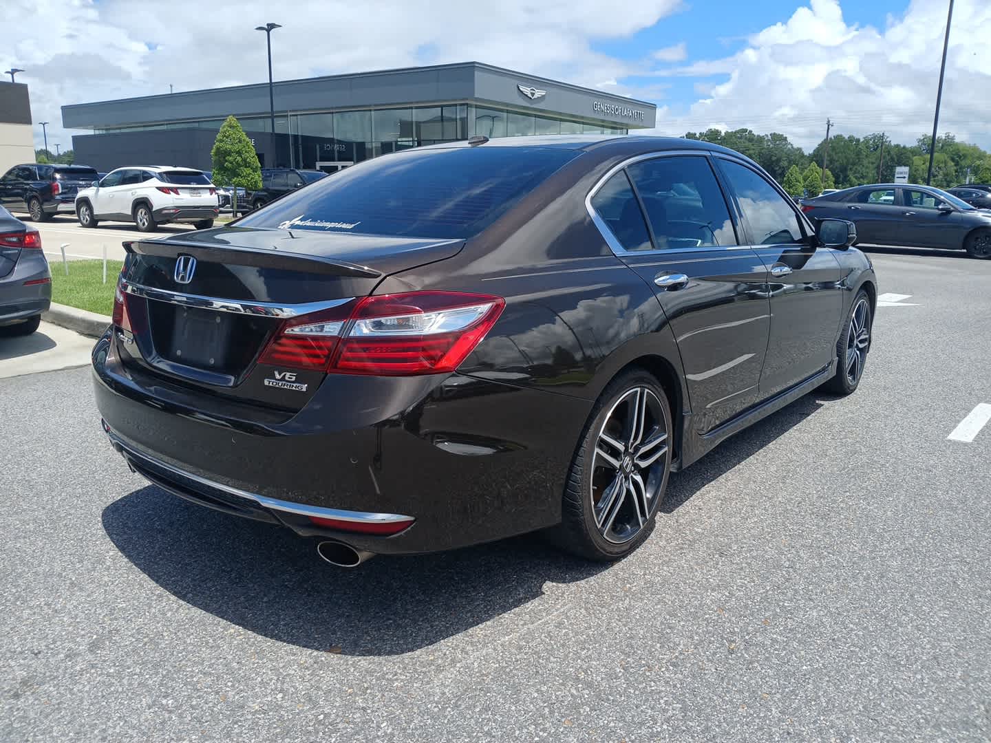 2016 Honda Accord Touring photo 4