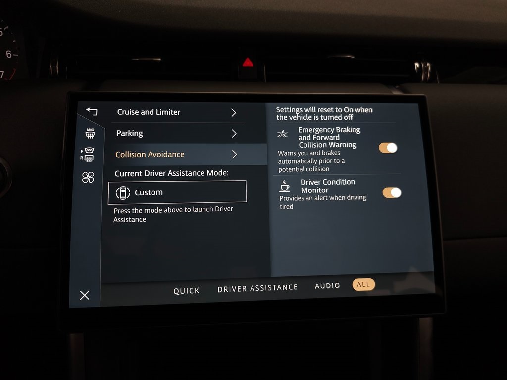 2025 LAND ROVER DISCOVERY SPORT - Image 28