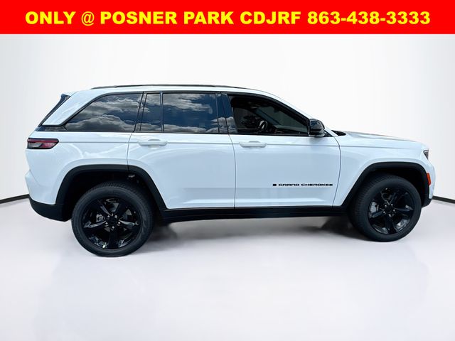 2025 Jeep Grand Cherokee Limited photo 4