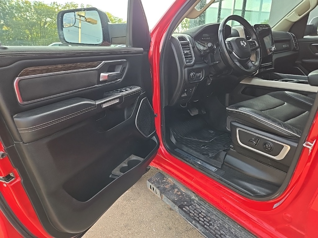 2020 Ram 1500 Laramie photo 35