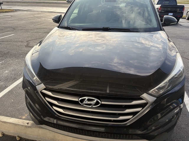 Used 2018 Hyundai Tucson Value with VIN KM8J33A29JU688535 for sale in Morristown, TN