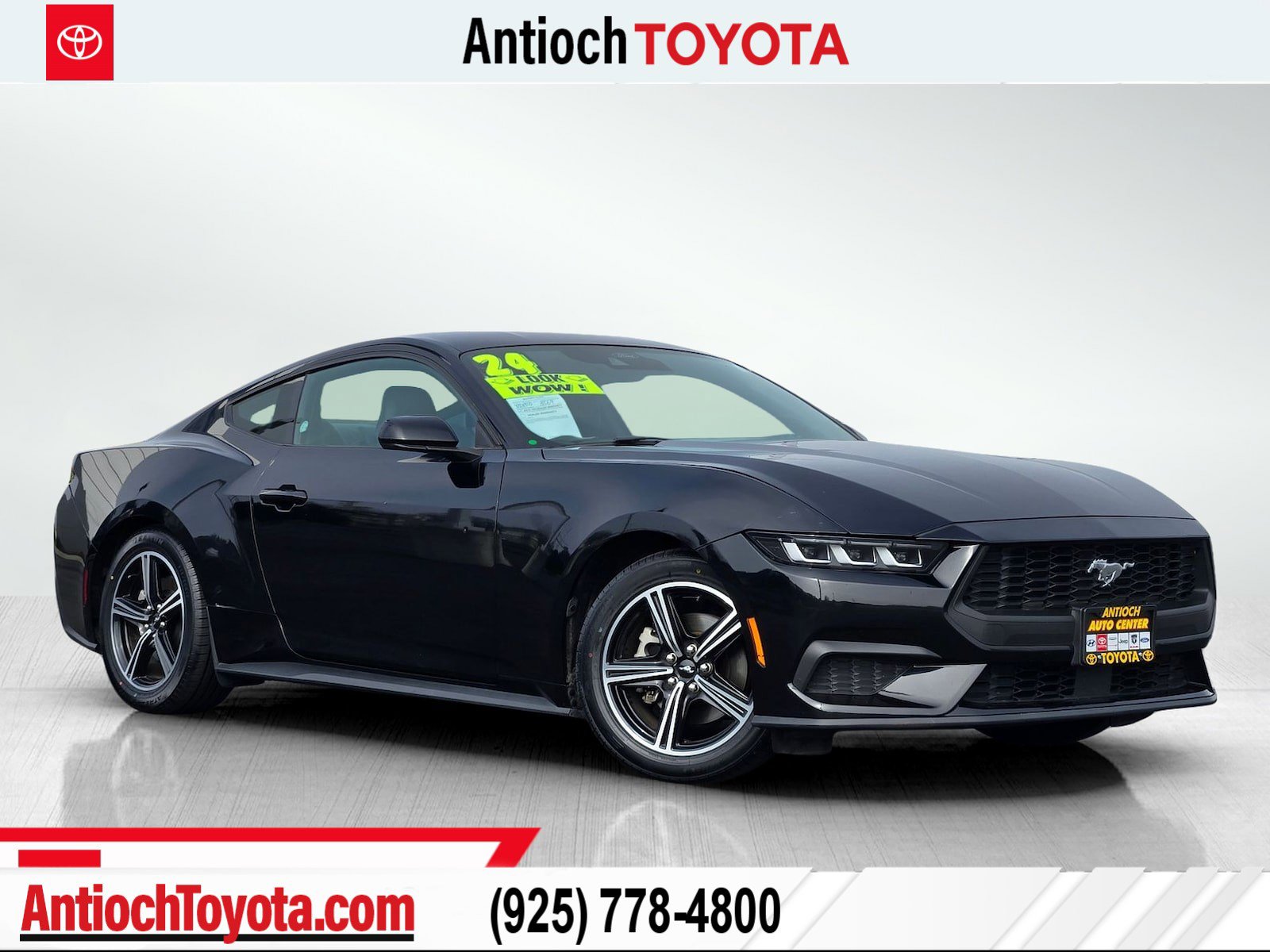 2024 Ford Mustang EcoBoost