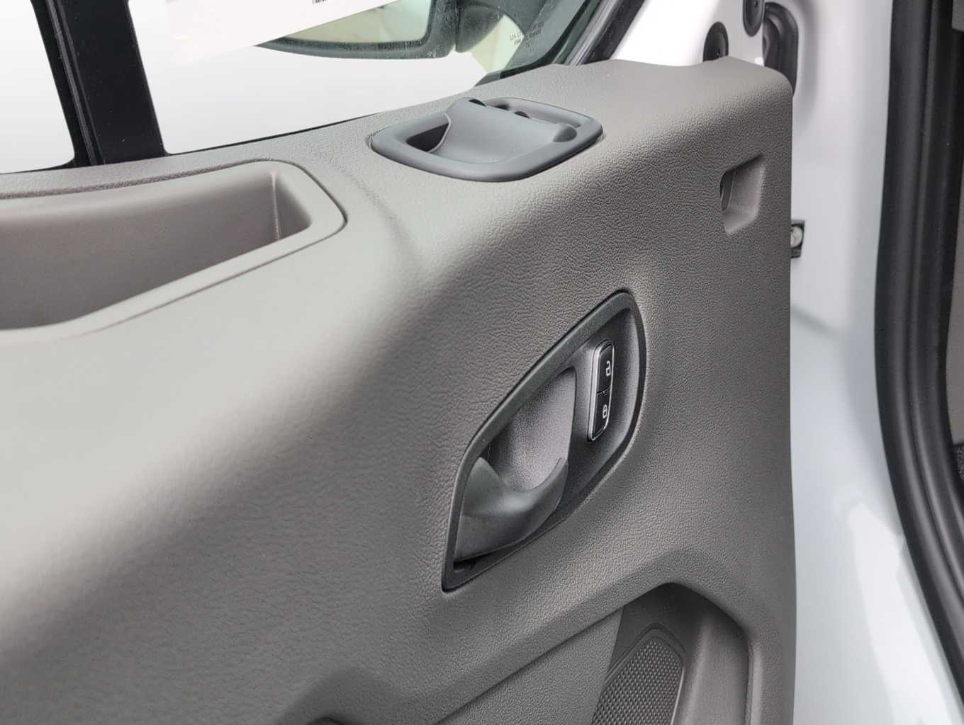 2025 Ford Transit Cargo Van photo 2