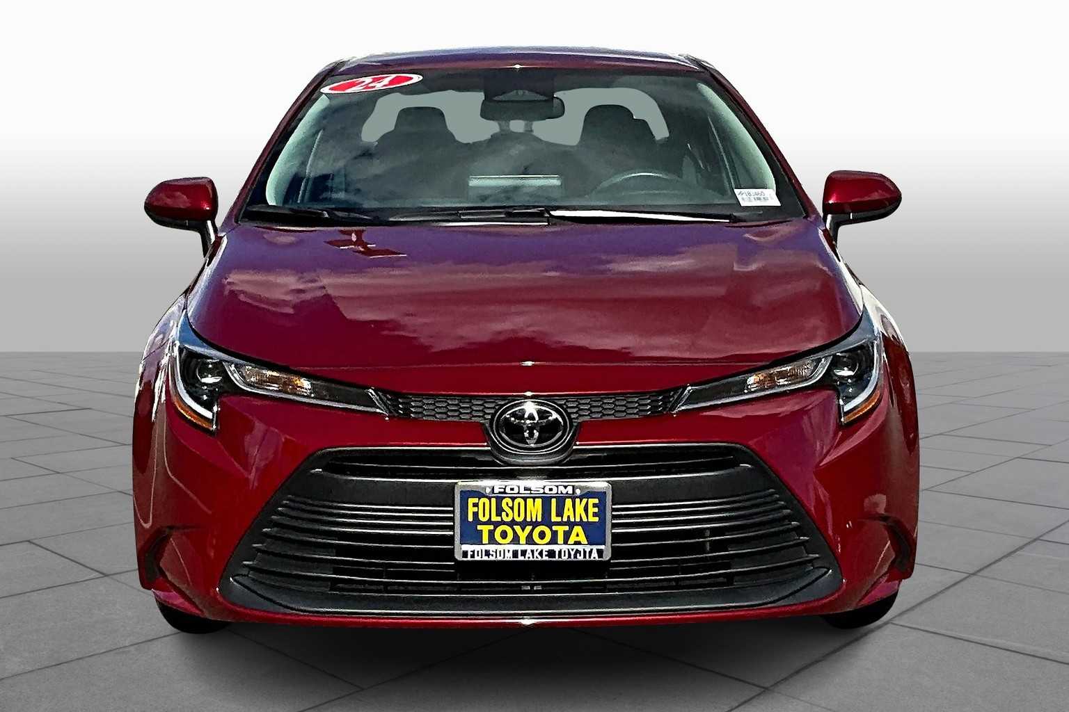 2024 Toyota Corolla LE photo 3