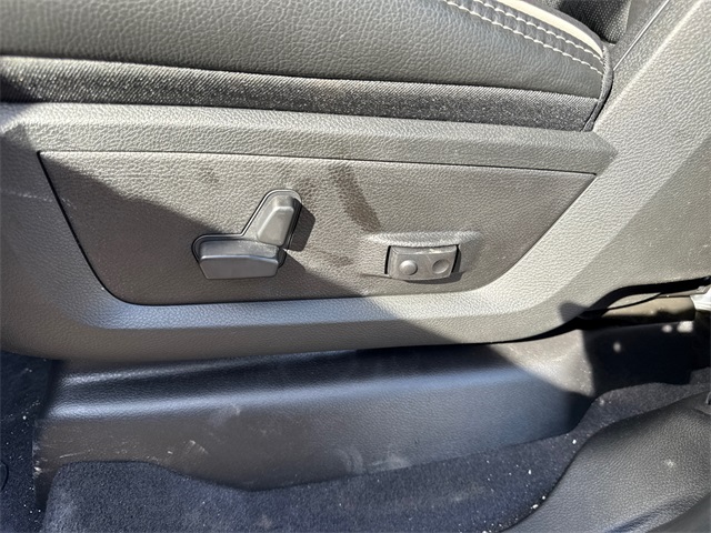 2026 Ram 2500 Laramie photo 11