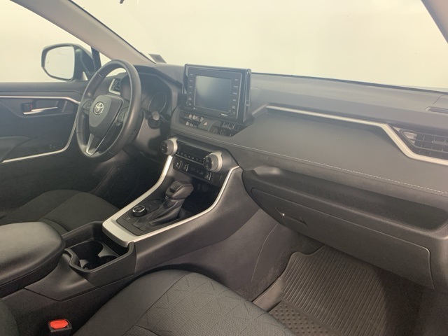 2021 Toyota RAV4 Hybrid XLE photo 23