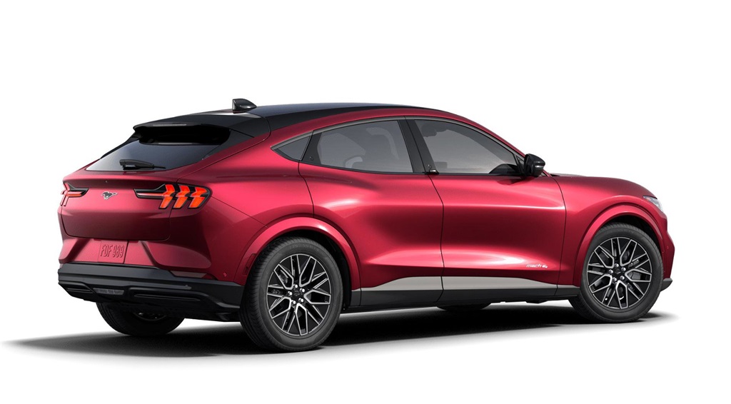 2025 Ford Mustang Mach-E Premium photo 3