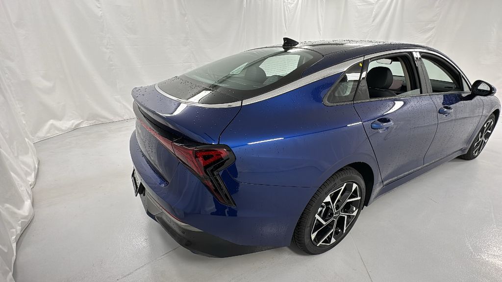 2026 Kia K5 EX photo 3