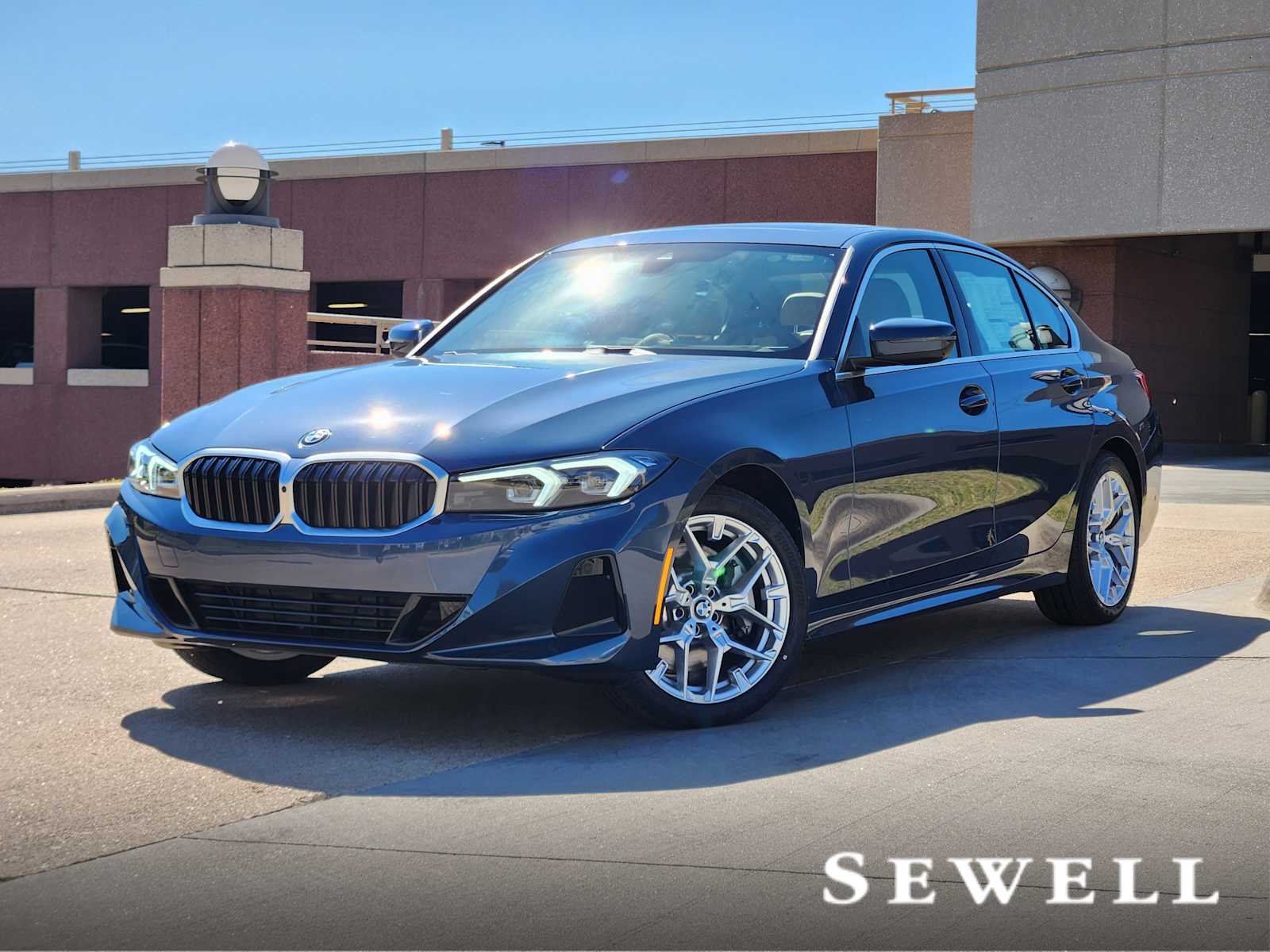 2026 BMW 3 Series 330i's photo