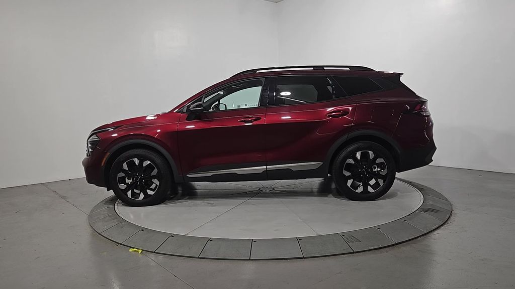 2024 Kia Sportage X-Line photo 2
