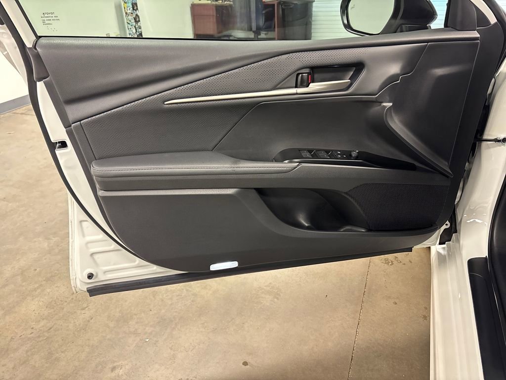 2025 Toyota Camry XSE photo 15