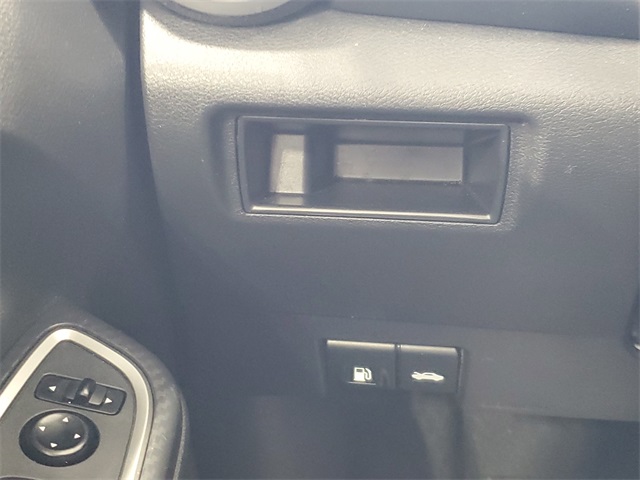 2020 Nissan Versa 1.6 SR photo 12