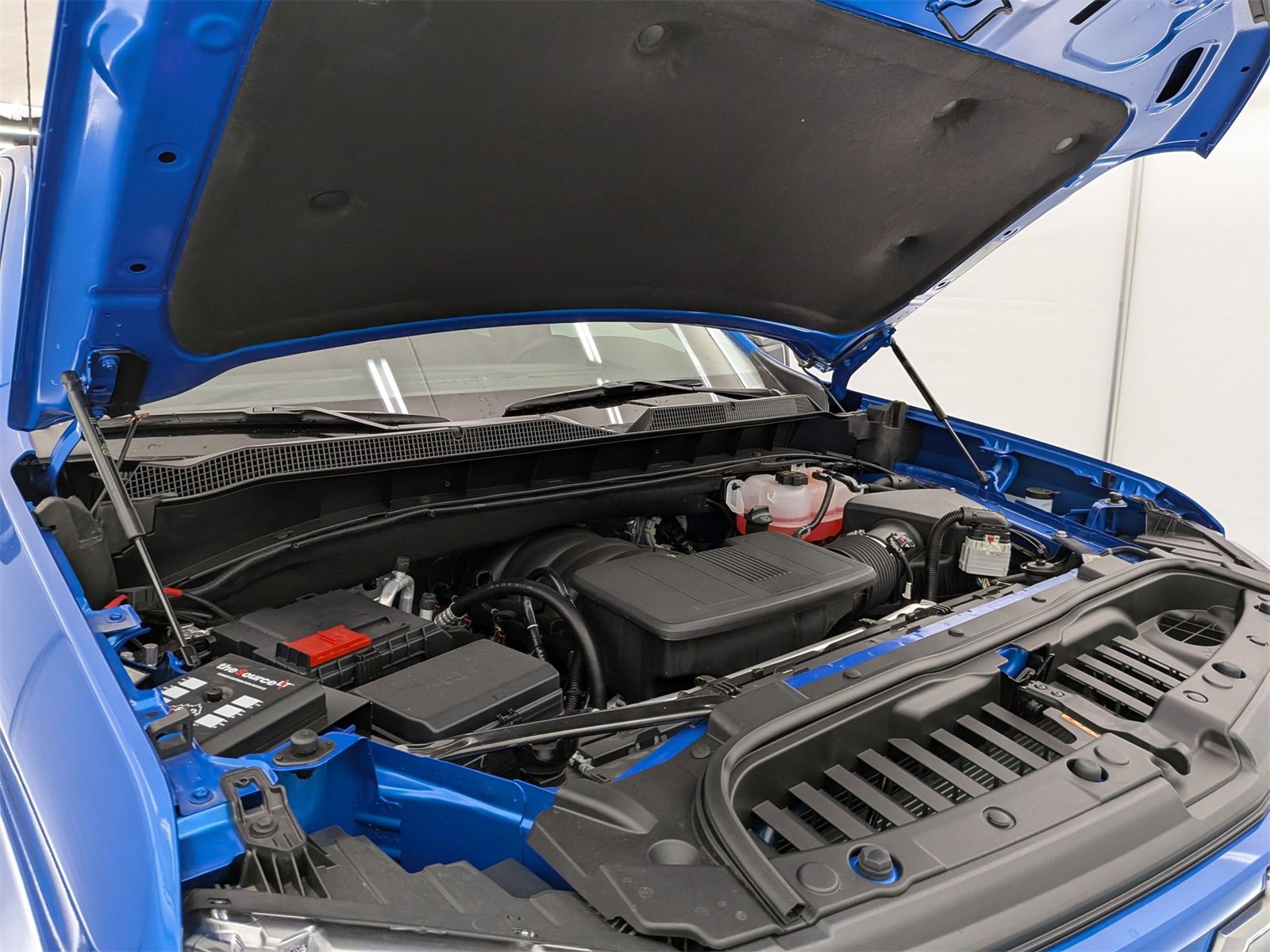 2025 Chevrolet Silverado 1500 RST photo 14