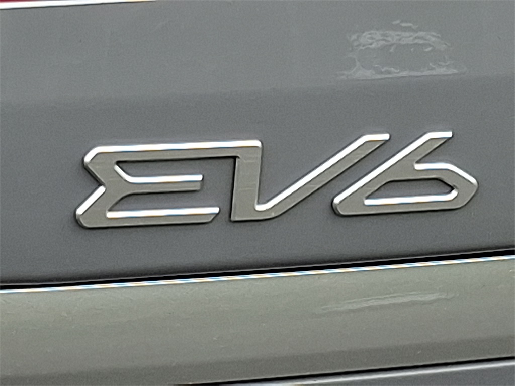 2025 Kia EV6 Light photo 21