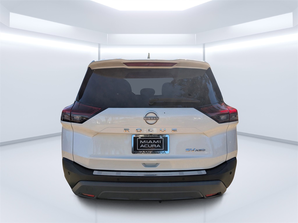 2022 Nissan Rogue SV photo 4