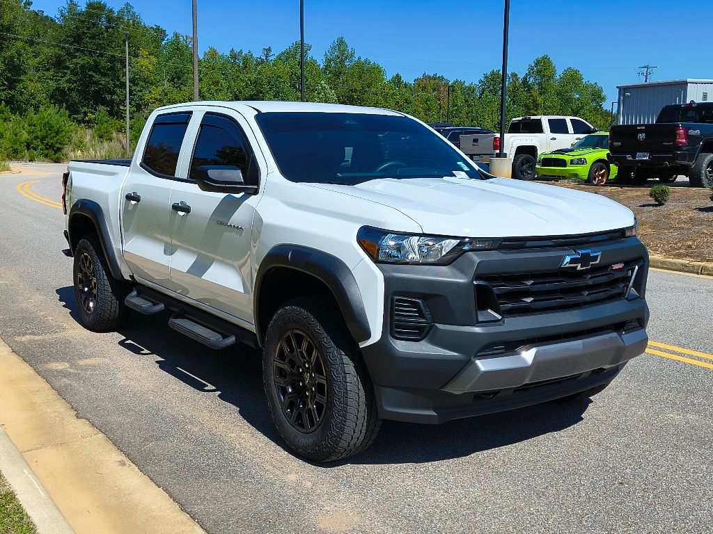2024 Chevrolet Colorado Trail Boss photo 10