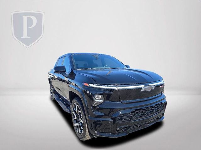2024 Chevrolet Silverado EV RST photo 9