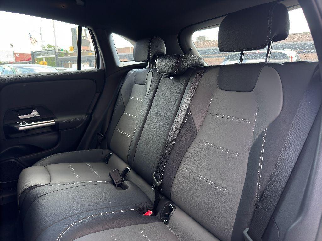 2022 Mercedes Benz GLA AMG 35 4MATIC photo 12