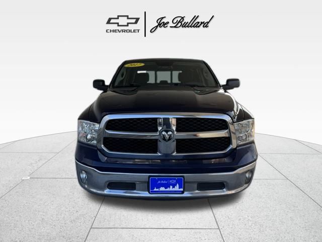 2017 Ram 1500 SLT photo 2