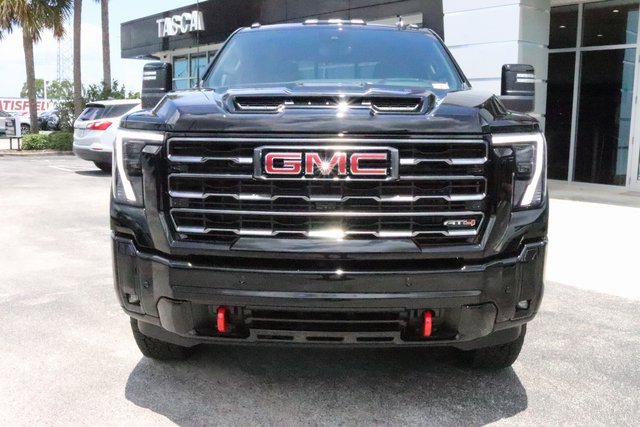 2025 Gmc Sierra 2500 HD AT4 photo 3