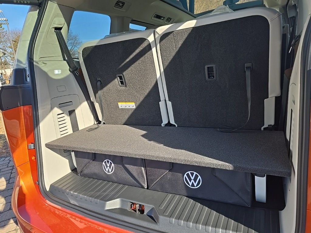 2025 Volkswagen ID. Buzz photo 13