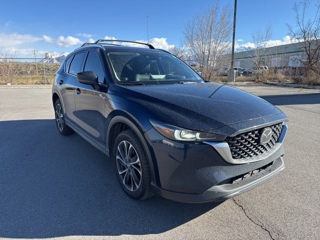 2022 Mazda CX-5 S Premium Plus package's photo