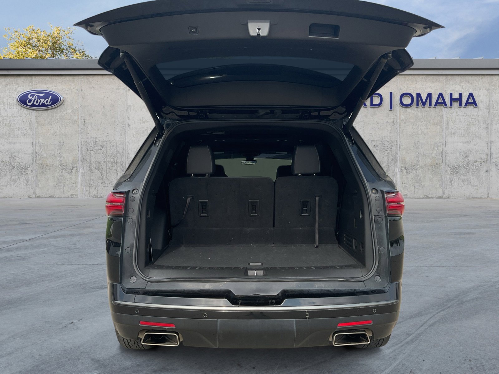 2023 Chevrolet Traverse Premier photo 17