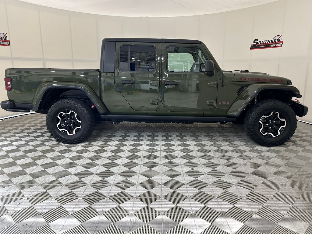 2021 Jeep Gladiator Rubicon photo 3