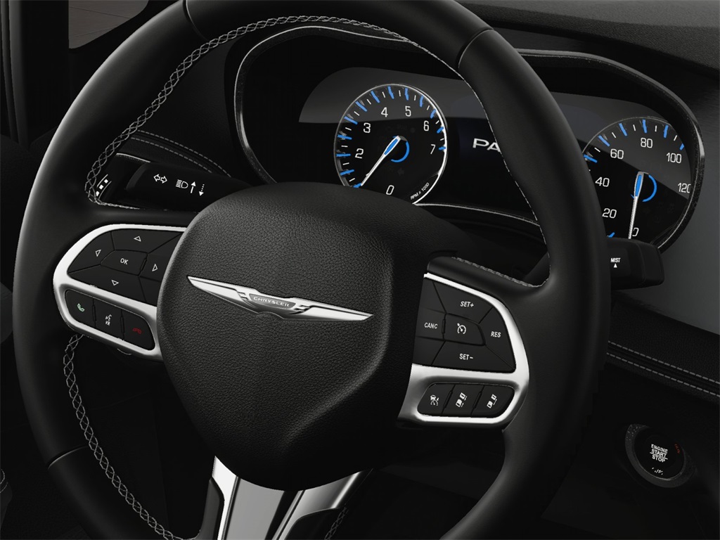 2025 Chrysler Pacifica photo 22