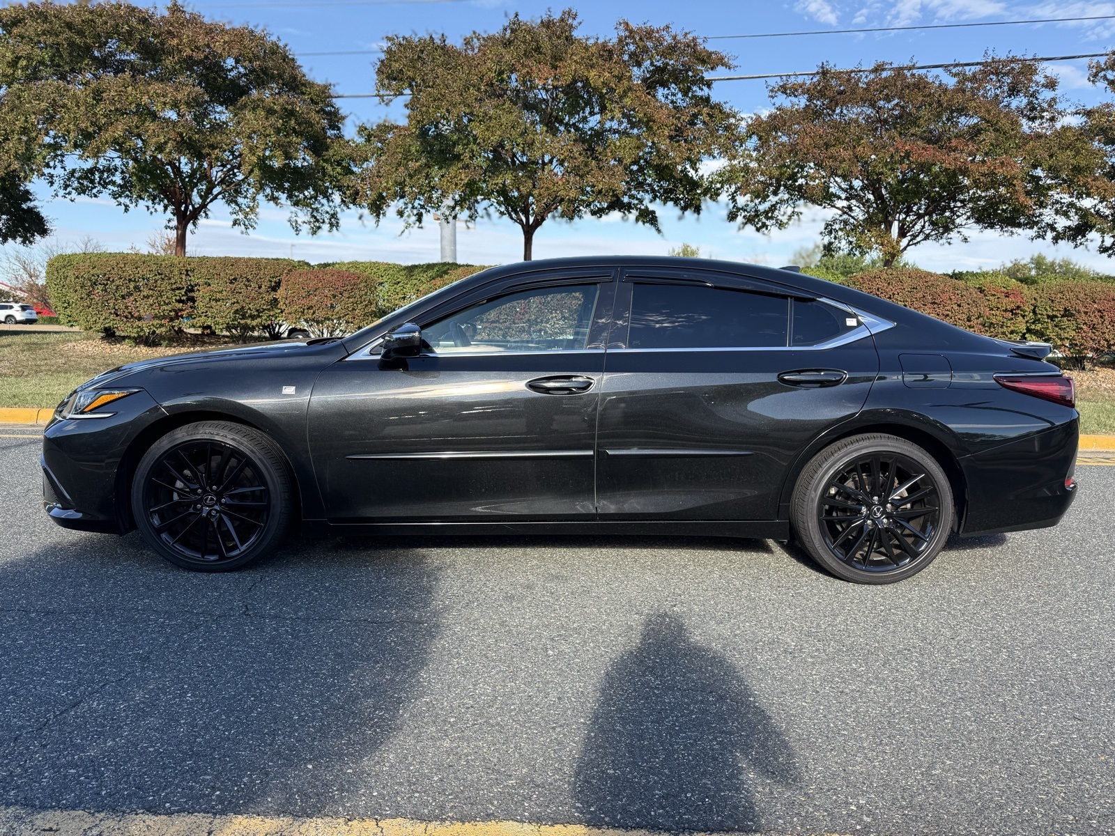 2021 Lexus ES 350 F SPORT photo 4