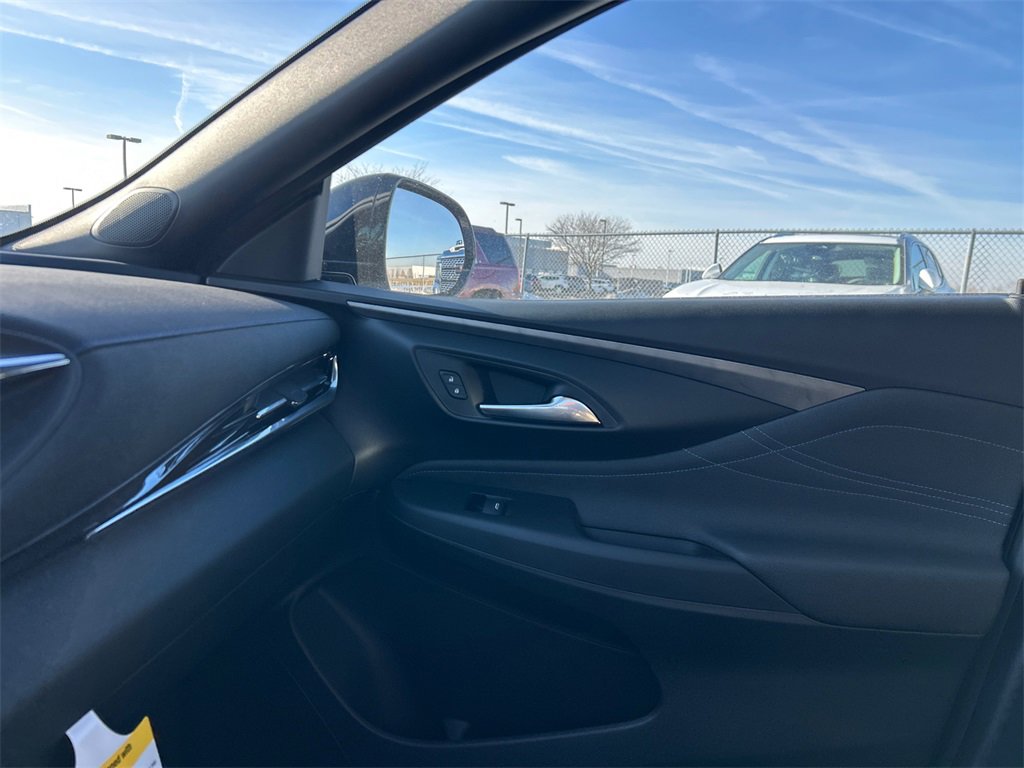 2026 BUICK ENVISTA - Image 25