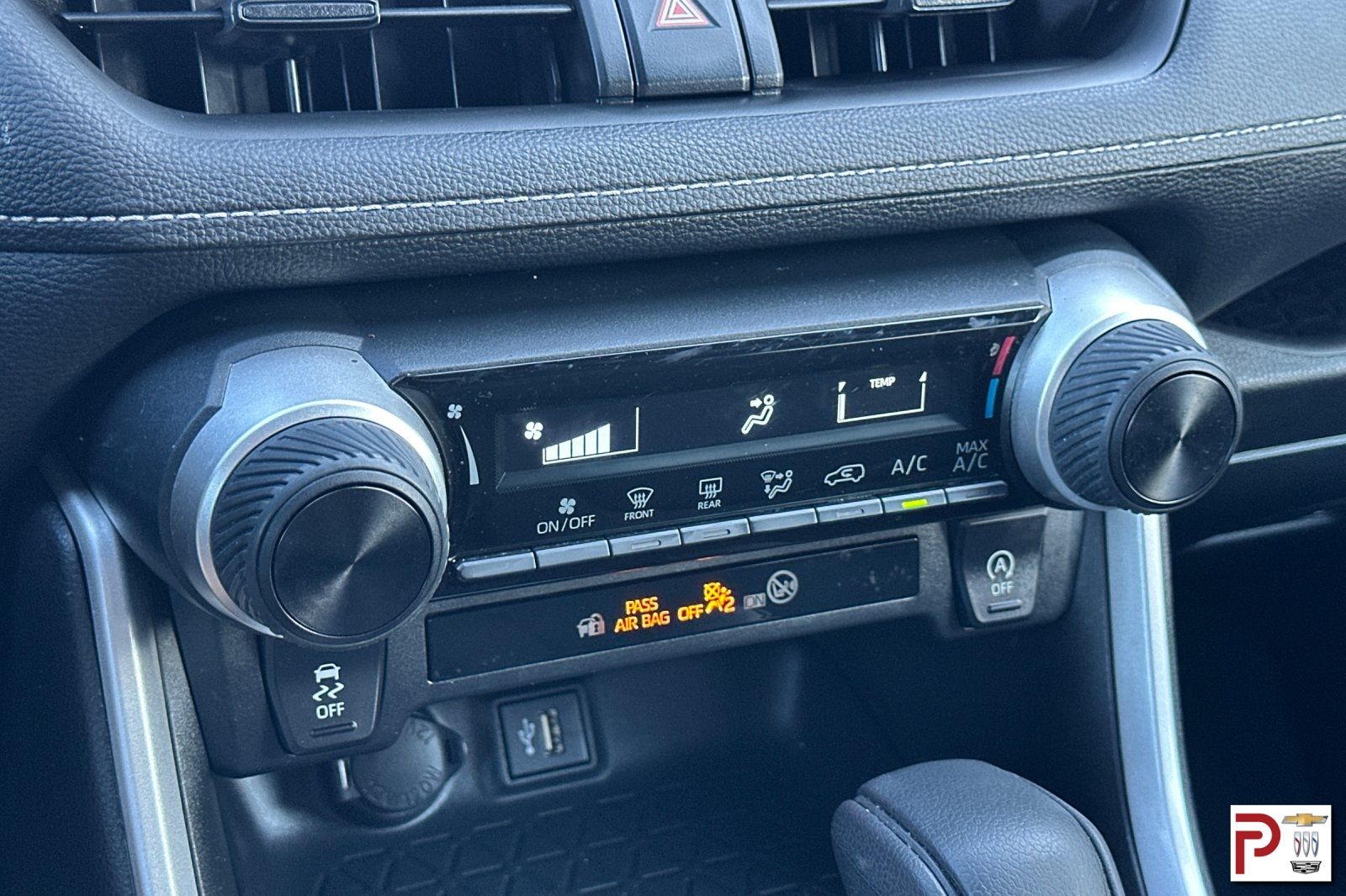 2023 Toyota RAV4 LE photo 20