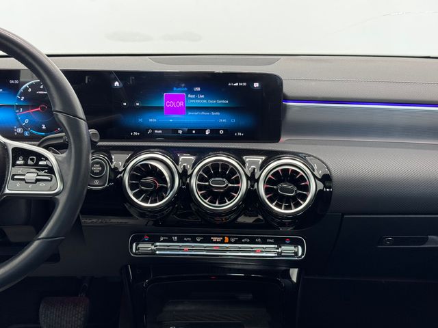 2022 Mercedes Benz CLA 250 photo 4