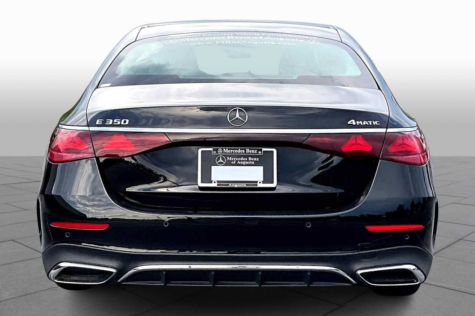 2024 Mercedes Benz E 350 4MATIC photo 4