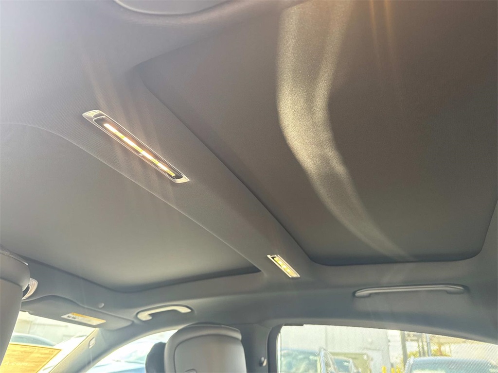 2026 Mercedes Benz S 580 4MATIC photo 7
