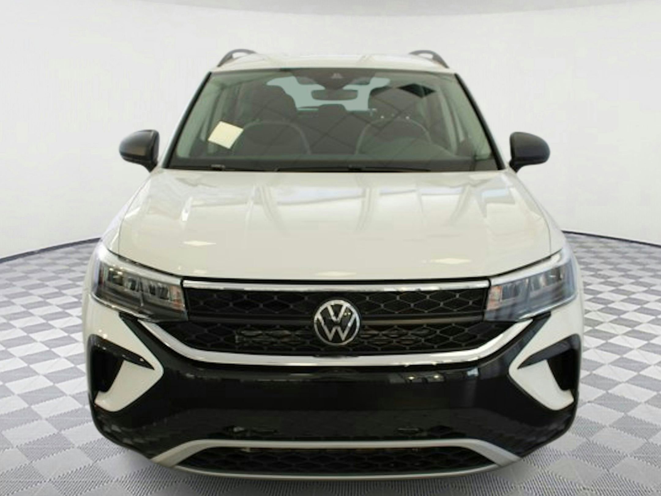 2024 Volkswagen Taos S photo 5