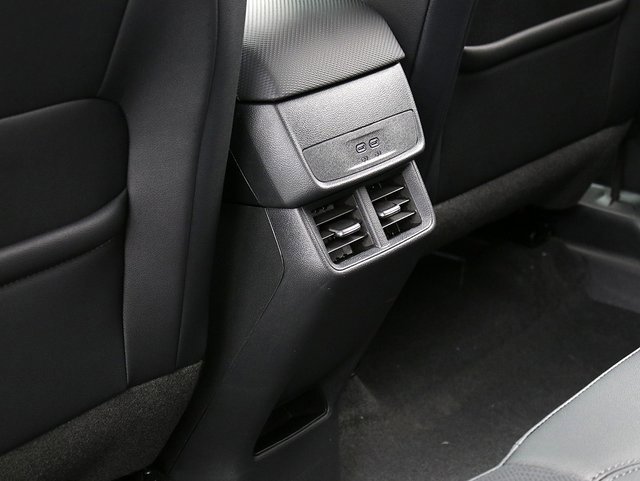2026 Chevrolet Equinox LT photo 13