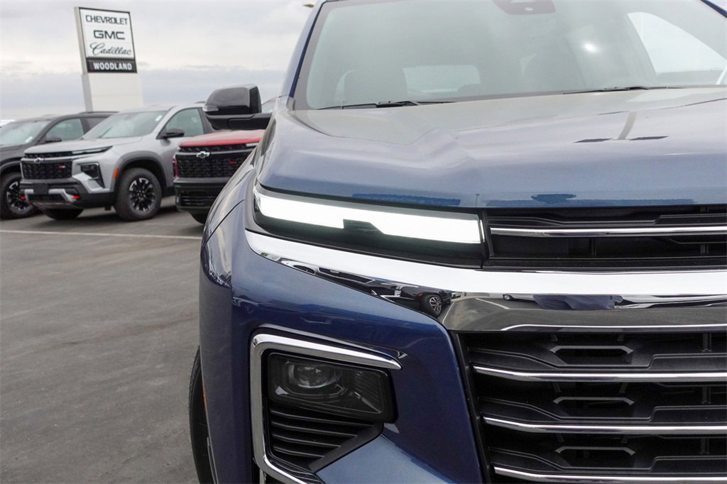 2026 Chevrolet Traverse photo 4