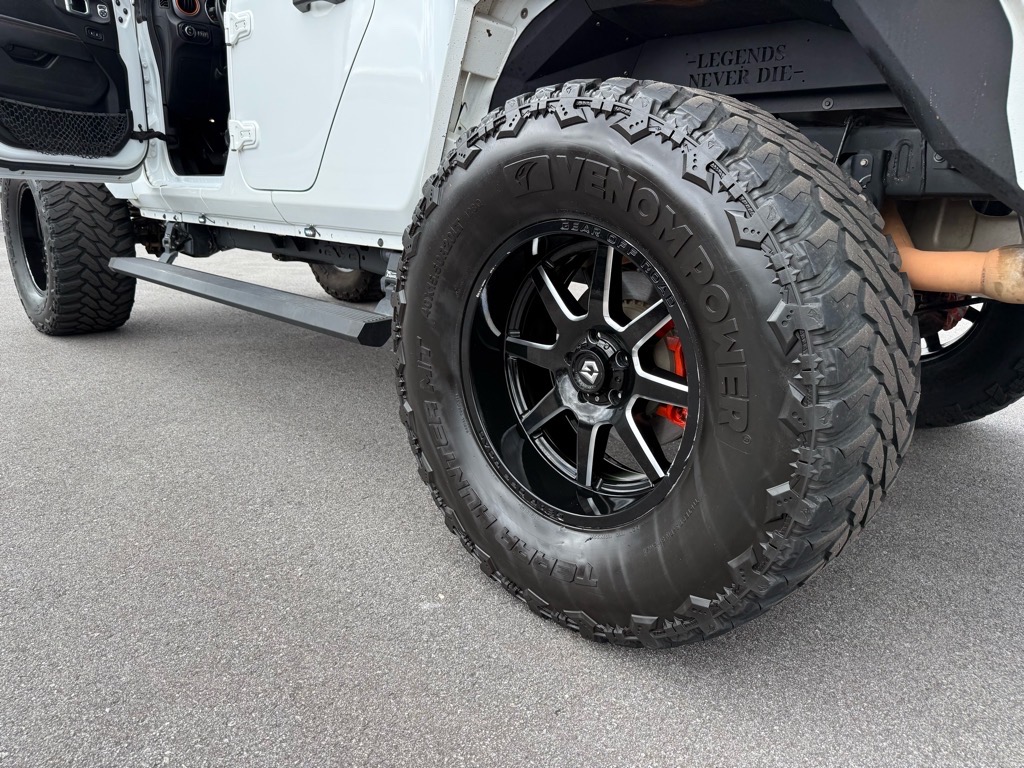 2022 Jeep Gladiator Mojave photo 13