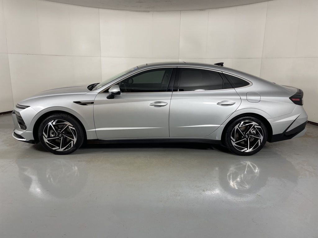2024 Hyundai Sonata SEL Convenience photo 6