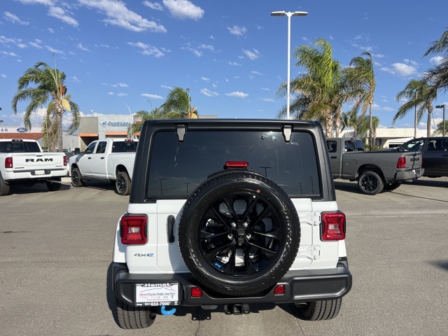 2023 Jeep Wrangler Sahara 4xe photo 6