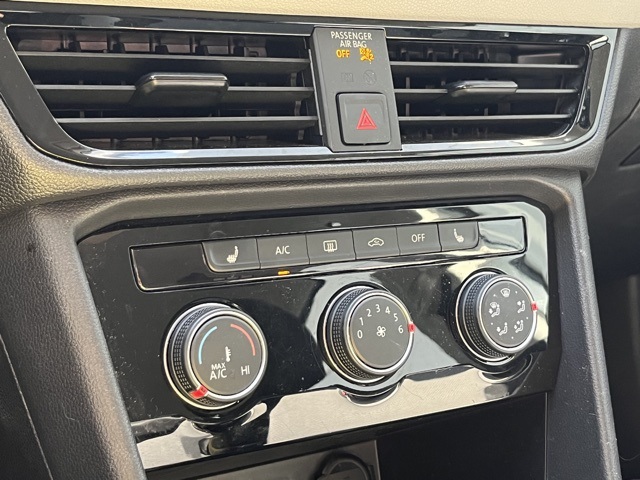 2023 Volkswagen Taos S photo 38
