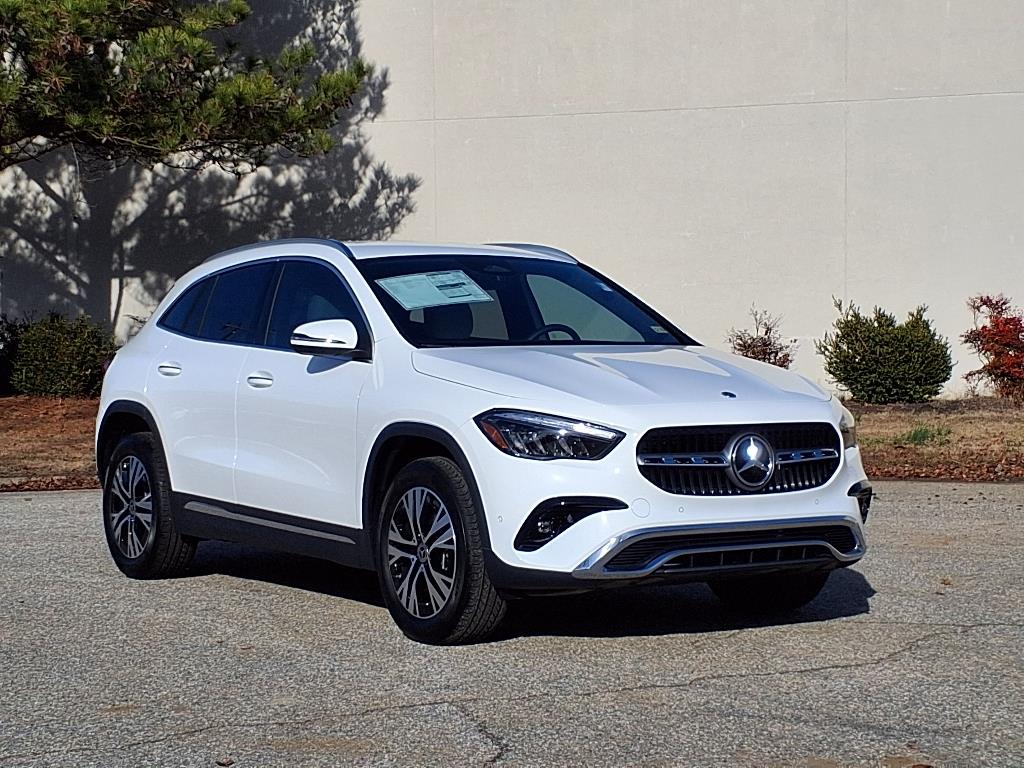 2025 Mercedes Benz GLA 250 photo 2