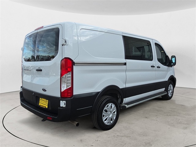 2023 Ford Transit photo 4